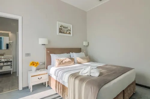 New Era Hotel Old Town Bucharest Parking with Fee Nearby Rooms Photos