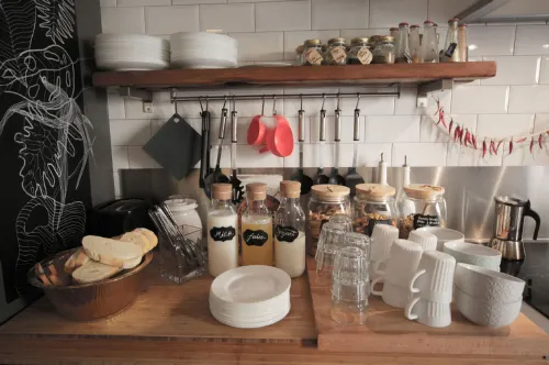 Dopa Hostel Dining Photos