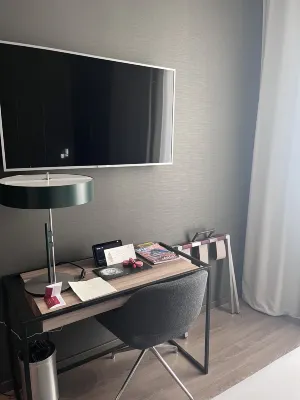 NH Collection Gran Via Rooms Photos