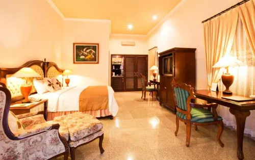 Puri Asri Hotel & Resort Magelang Rooms Photos